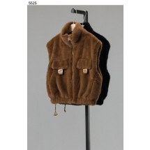 펜디 mink gilet (국내배송)