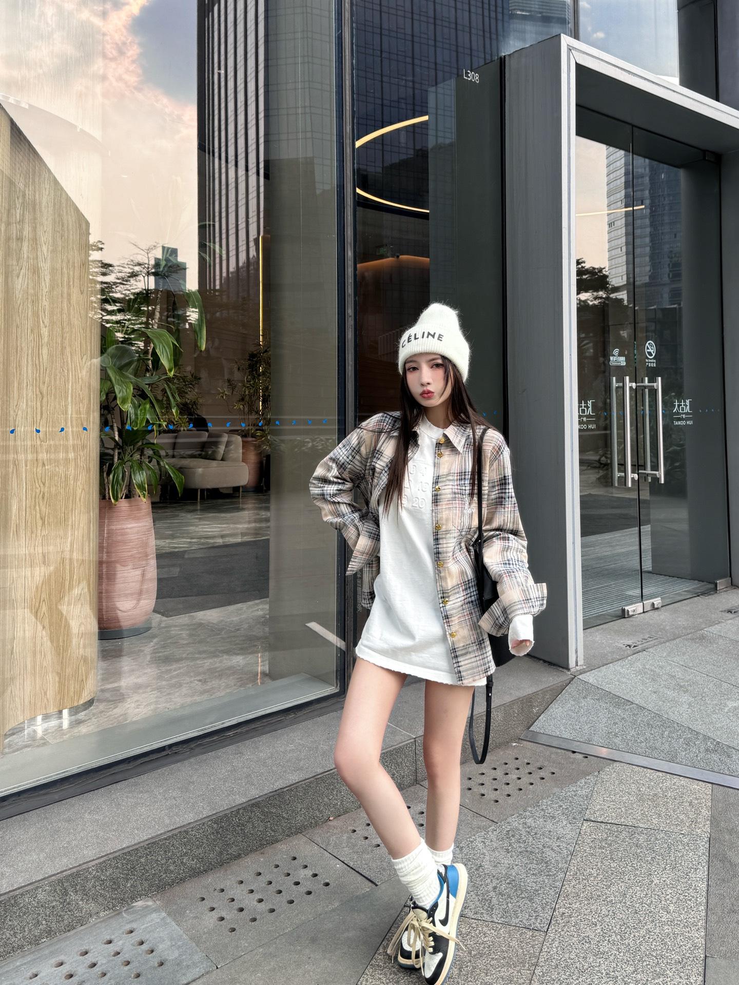 셀린느 체크무늬 셔츠 2컬러 (해외배송)