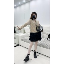 샤넬 벨벳 라운드넥 (해외배송)