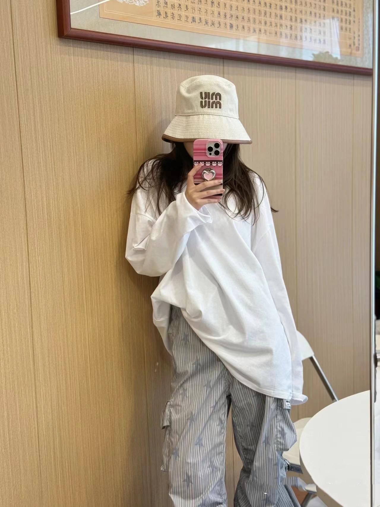 미우미우 버킷햇 (해외배송)