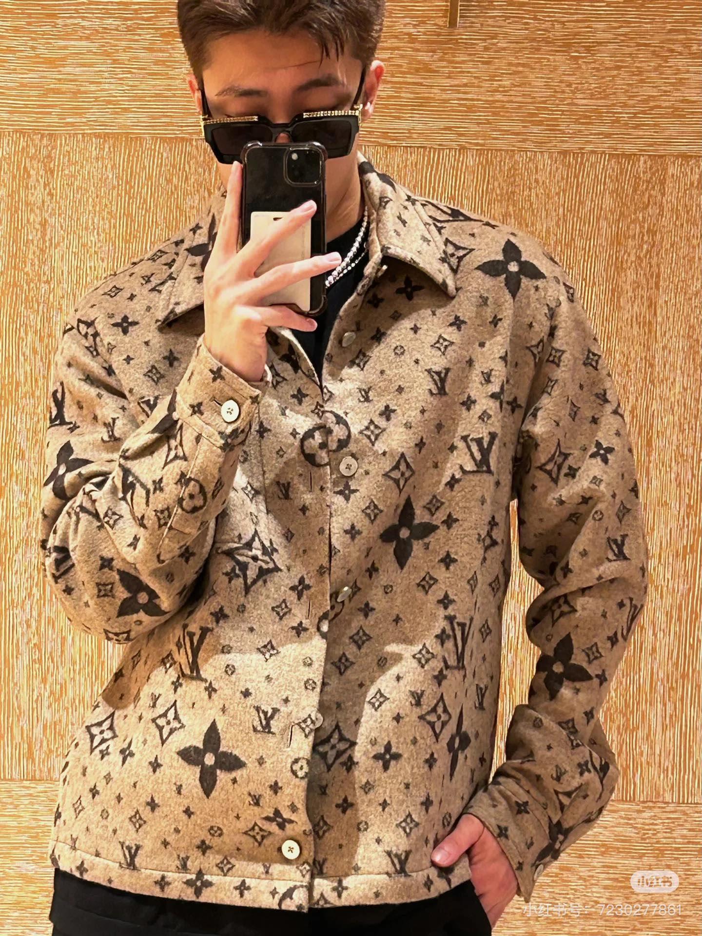 루이비통 라펠 프린트 자수 모직 재킷 (해외배송)