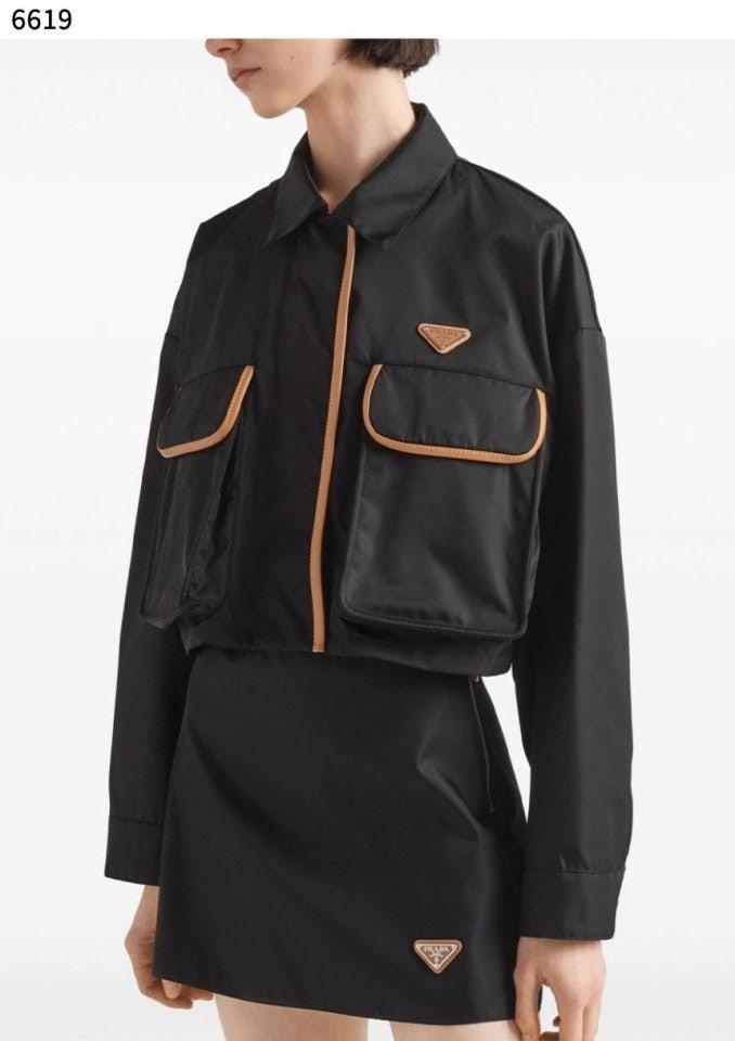 프라다 Re-Nylon logo-appliqué cropped jacket (국내배송)