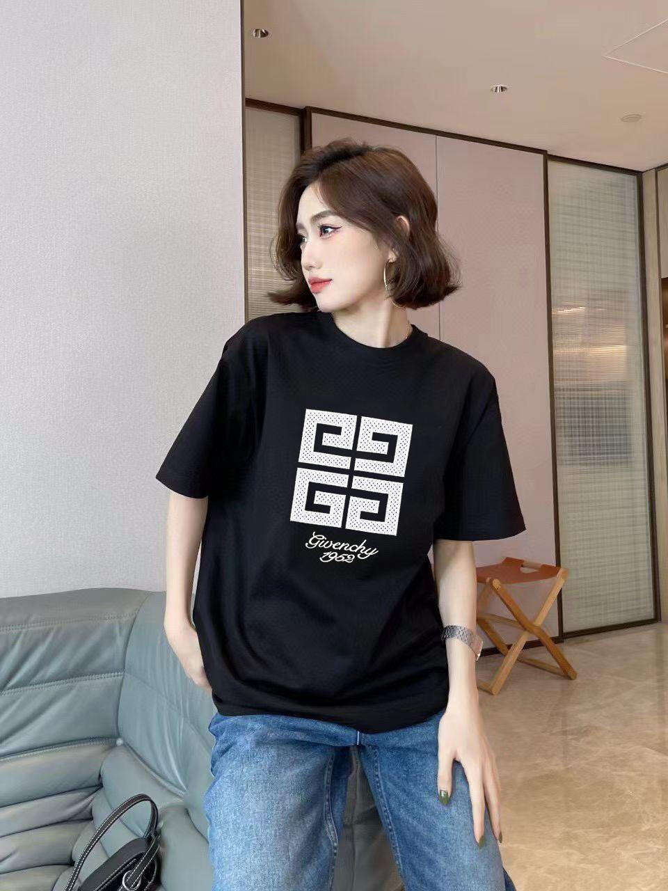 지방시 라운드넥 반팔 티셔츠 (해외배송)