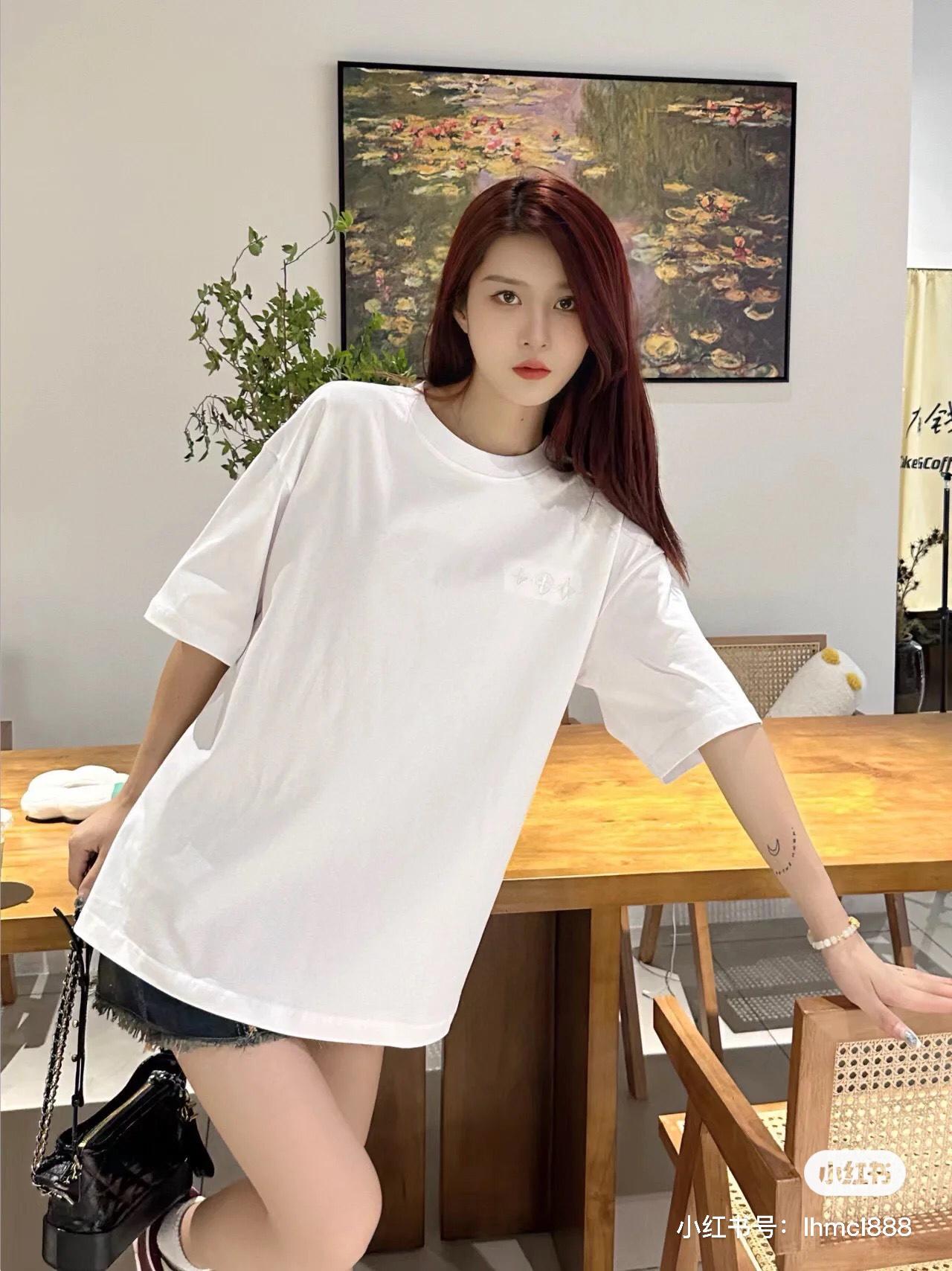 루이비통 반팔 티셔츠 (해외배송)
