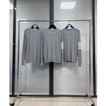 톰브라운 클래식 파인울 크루넥 스웨터 (해외배송)