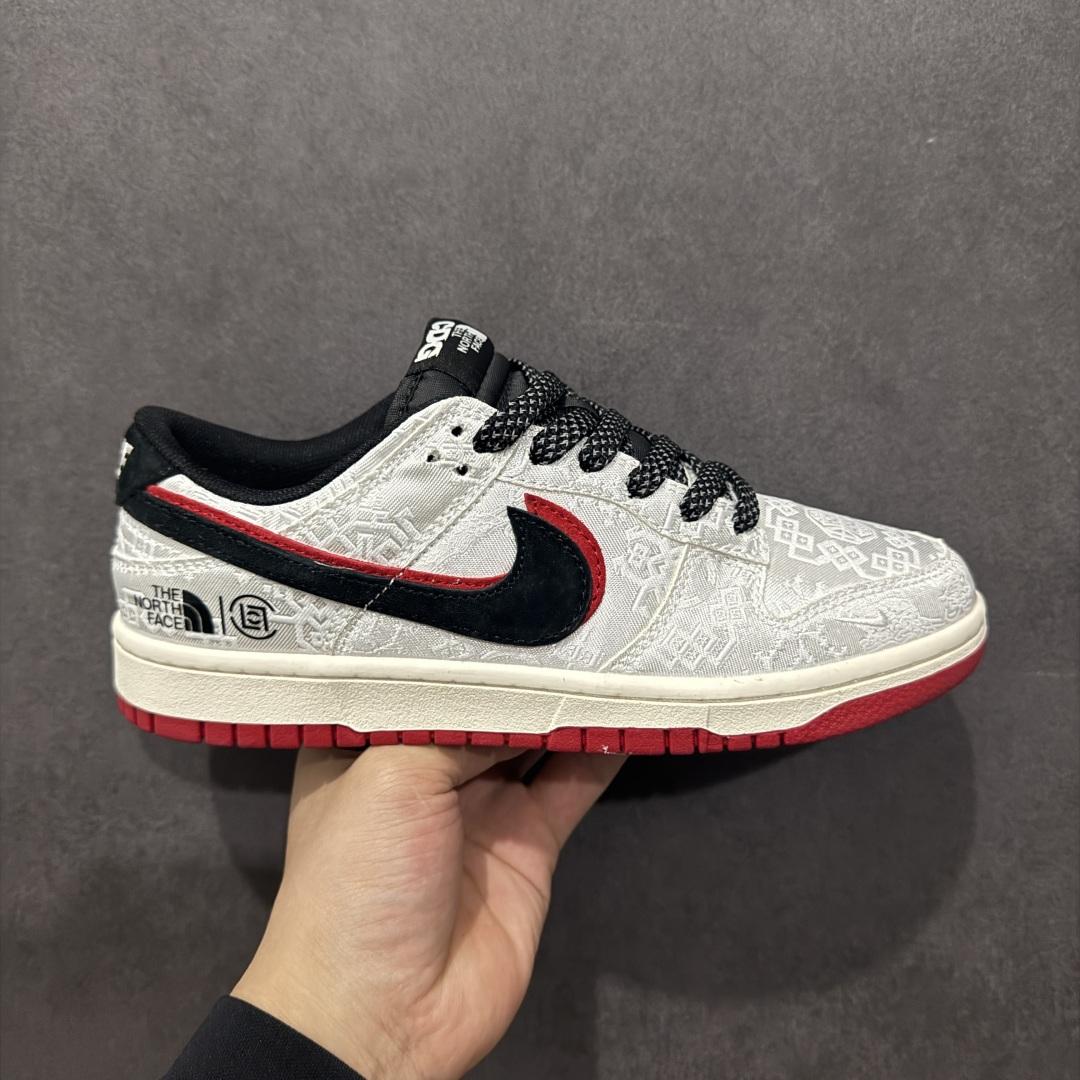 나이키 Nike SB Dunk Low x 노스페이스 콜라보 스니커즈 (해외배송)