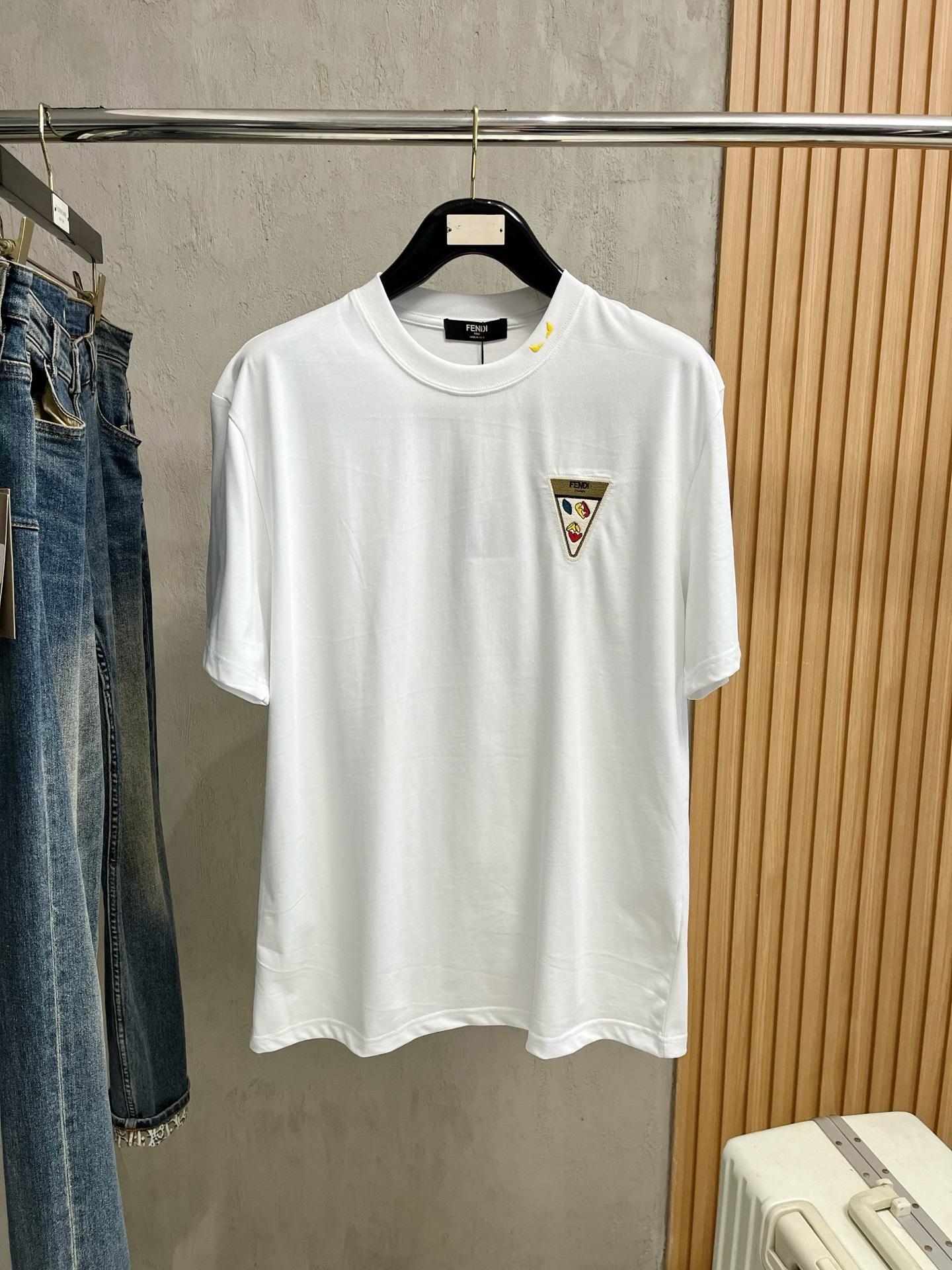 펜디 반팔 티셔츠 2컬러 (해외배송)