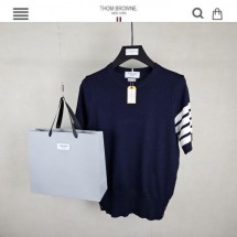 톰브라운 사선완장 반팔니트 신상 네이비 (국내배송)