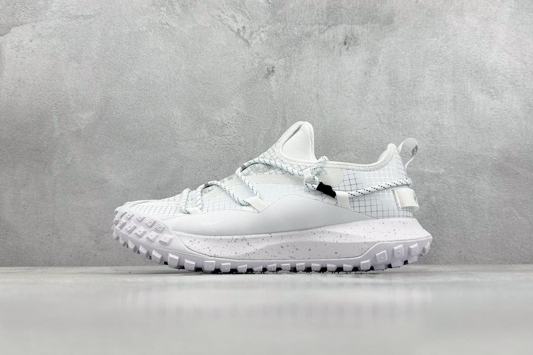 나이키 ACG Mountain Fly Low GTX SE 등산 스포츠화 (해외배송)
