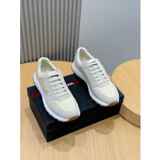 프라다 스니커즈 (해외배송)