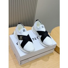 지방시 GIV RUNNER 로우탑 스니커즈 (해외배송)