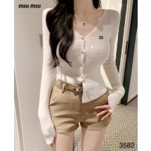 미우미우 스팽글 미니 니트 가디건 (국내배송)