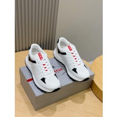 프라다 스니커즈 (해외배송)