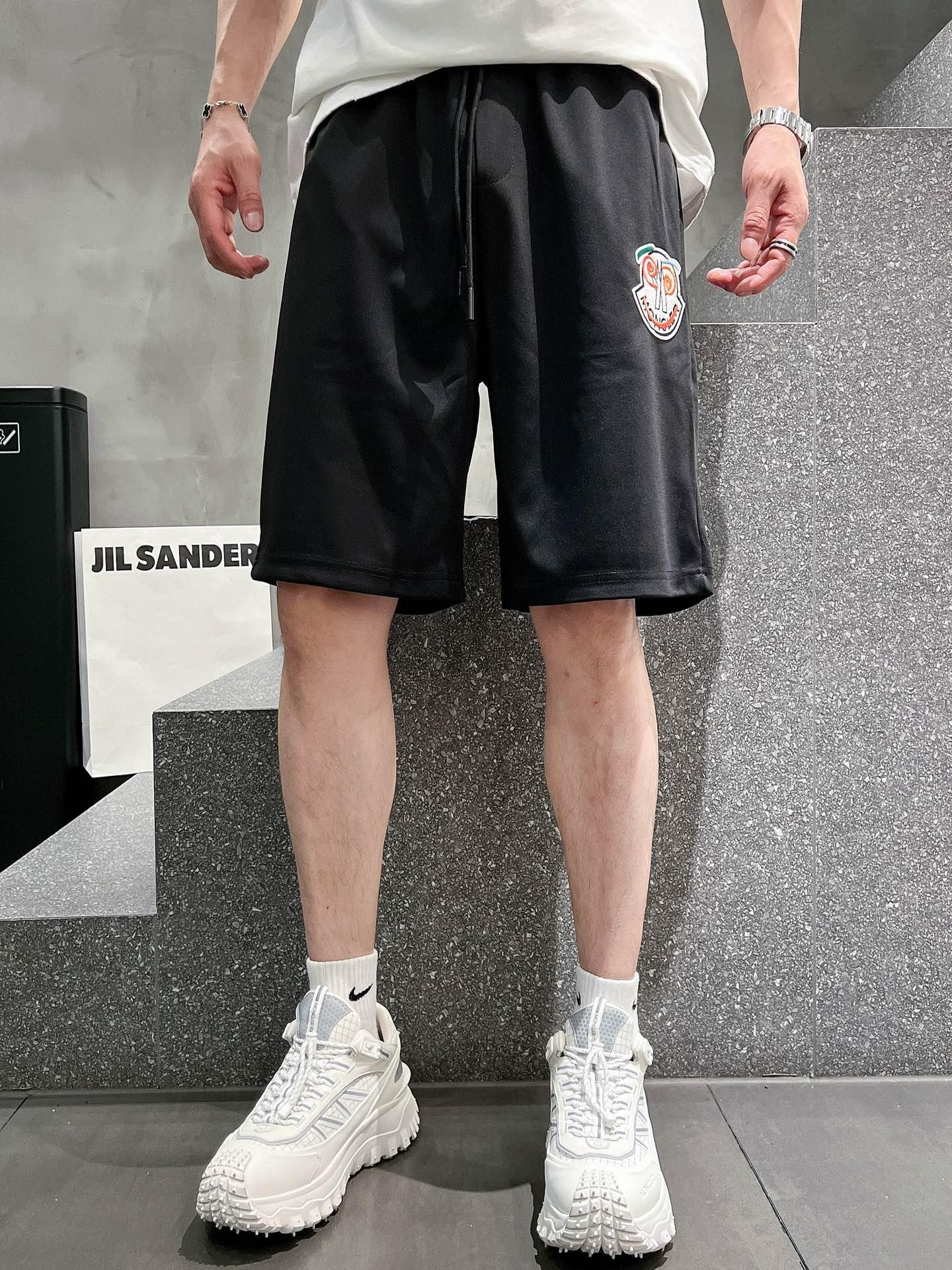 몽클레어 남성용 캐주얼 반바지 (해외배송)