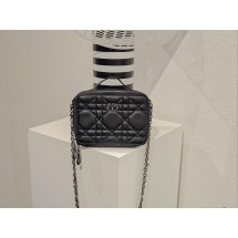 디올 카로 박스백 (국내배송)