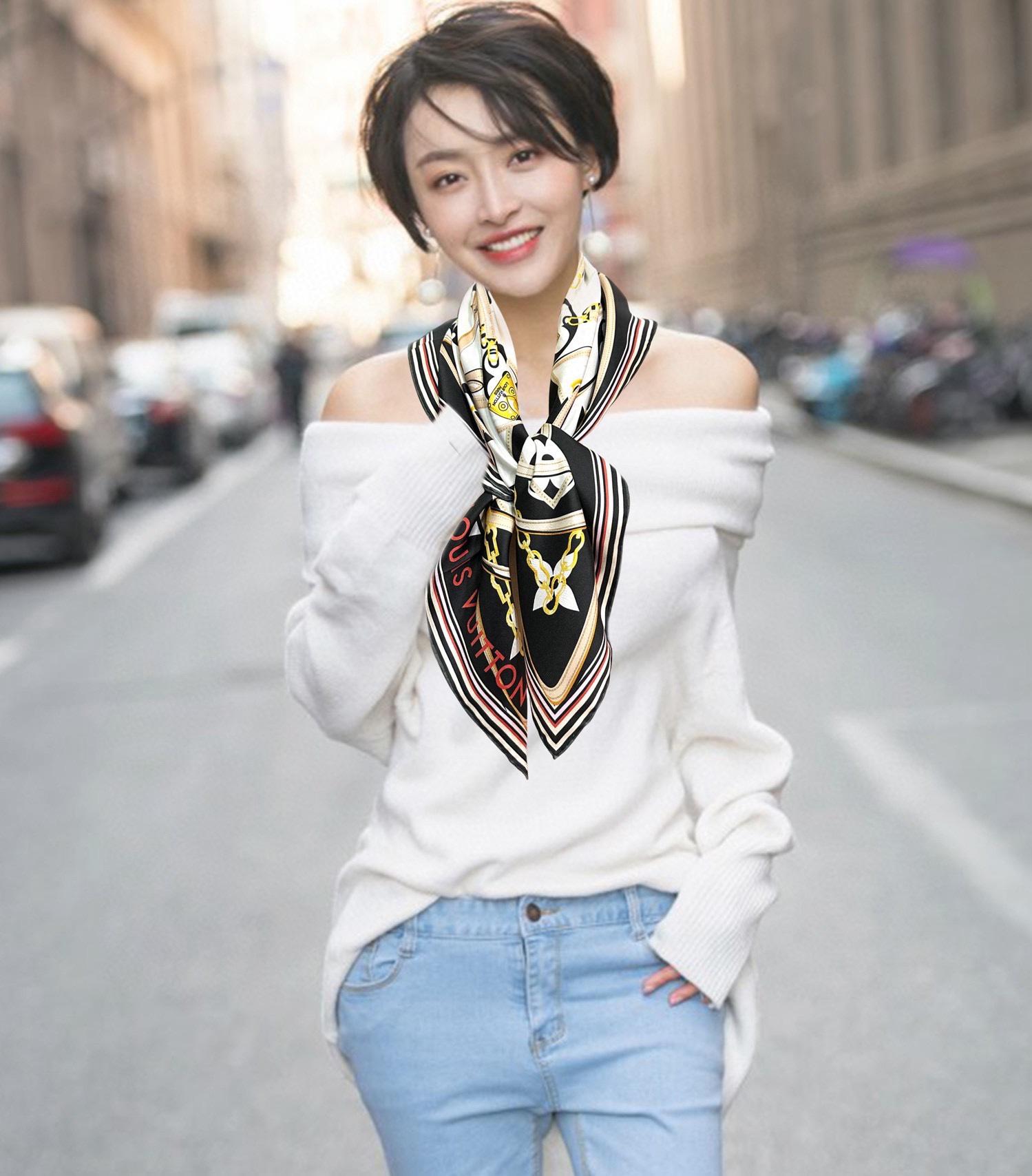 루이비통 실크 스퀘어 스카프 (해외배송)