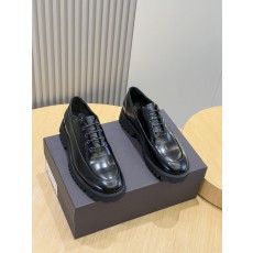 발렌티노 가라바니 젠틀글램 남성용 송아지 가죽 더비 슈즈 (해외배송)