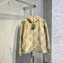 버버리 체크 자켓 (국내배송)