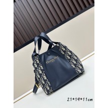 디올 버킷백 (해외배송)