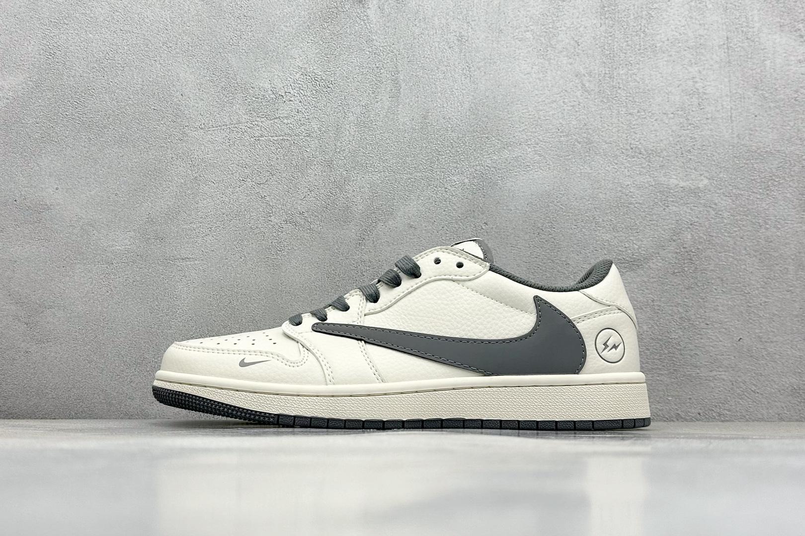 나이키 Fragment Design x Travis Scott x  Air Jordan 1 Low Jordan 1 로우 스니커즈 (해외배송)