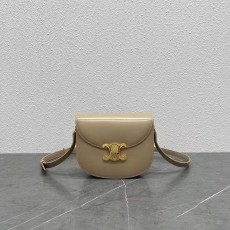 셀린느 TEEN BESACE TRIOMPHE 핸드백 (해외배송)