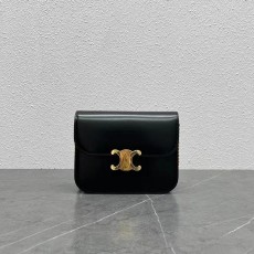 셀린느 TRIOMPHE 클래식 체인백 (해외배송)