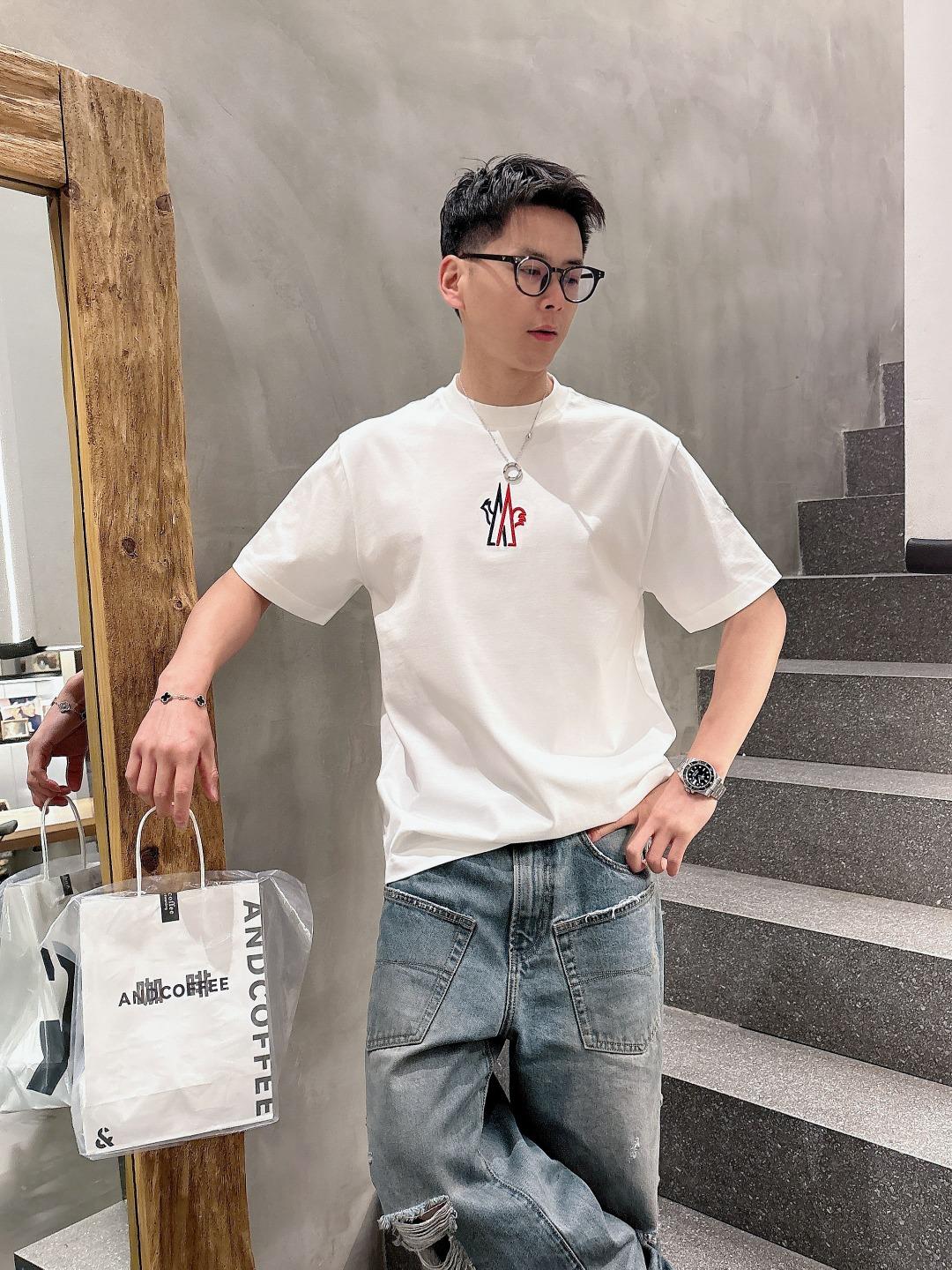 몽클레어 반팔 티셔츠 (해외배송)