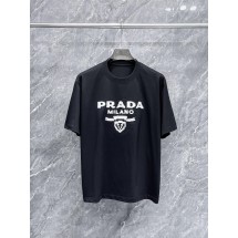 프라다 반팔 라운드넥 티셔츠 2컬러 (해외배송)