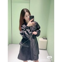 프라다 P's 나일론 윈드브레이커 재킷 (해외배송)