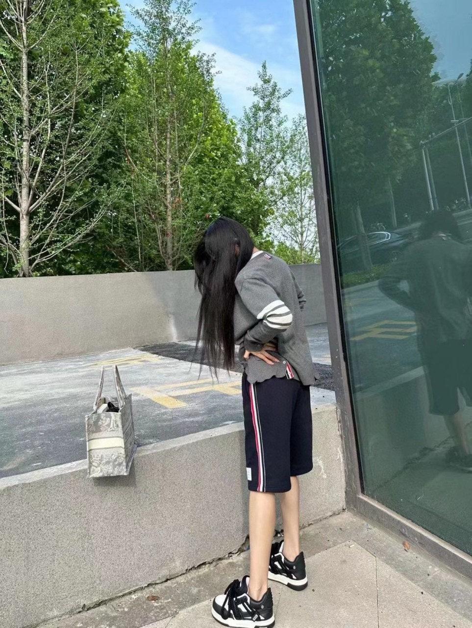 톰브라운 TB 사이드 웨빙 반바지 (해외배송)