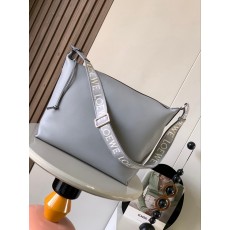 로에베 큐비 메신저백 (해외배송)