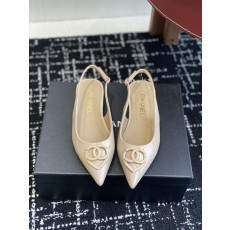 샤넬 더블 C 러브 버클 포인트 슈즈 (해외배송)