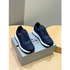 프라다 스니커즈 (해외배송)