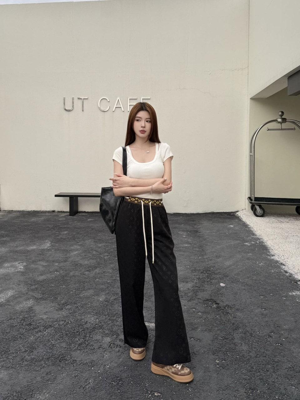 루이비통 팬츠 2컬러 (해외배송)