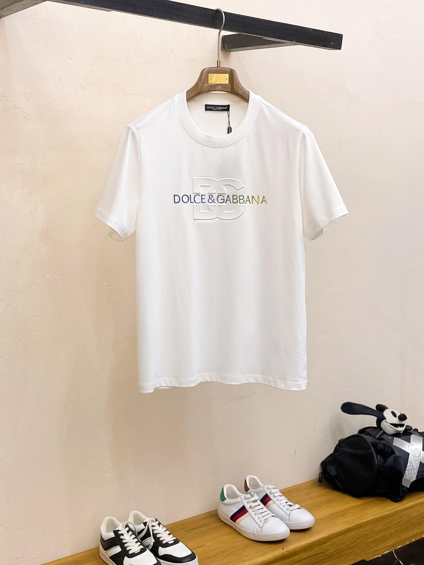 돌체앤가바나 반팔 티셔츠 (해외배송)