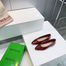 보테가베네타 심플 레트로 플랫 슈즈 (해외배송)