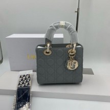 디올 레이디백 소 (특급판) (국내배송)