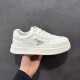 프라다 화이트 슈즈 (해외배송)