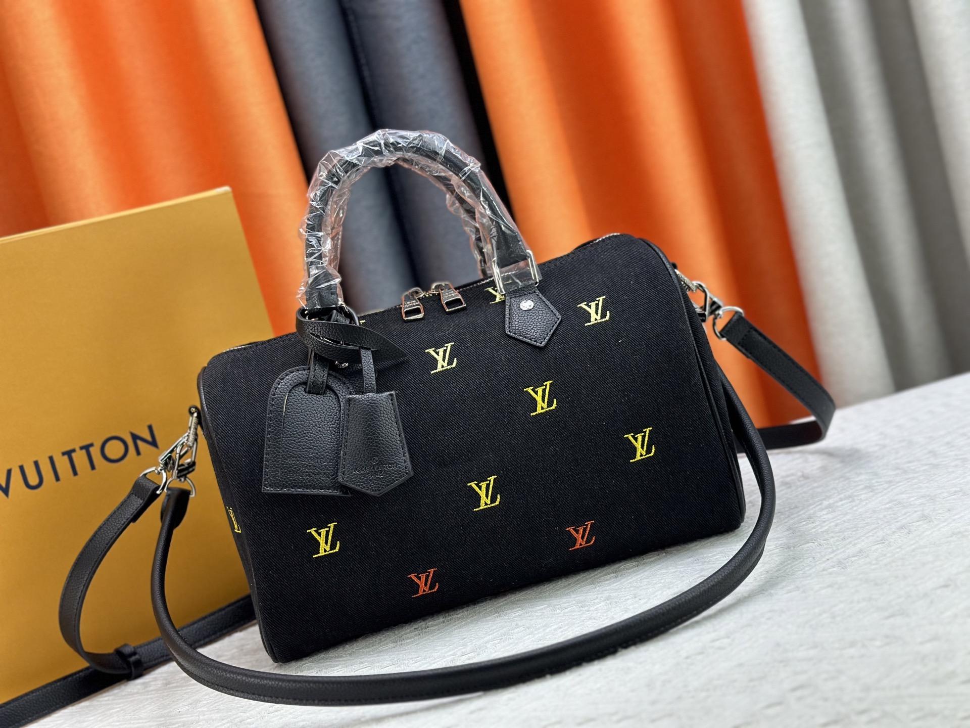 루이비통 Keepall Bandoulière 30 토트백 (해외배송)