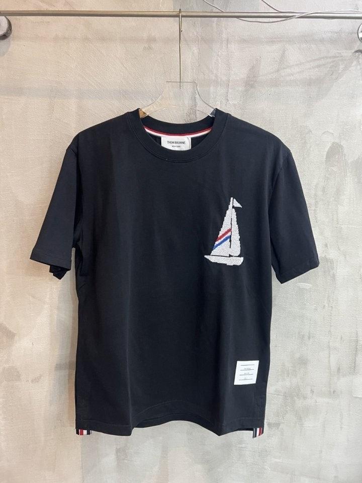 톰브라운 요트 자수 (국내배송)