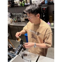 버버리 컬러 레터 다이렉트 스프레이 반팔 (해외배송)