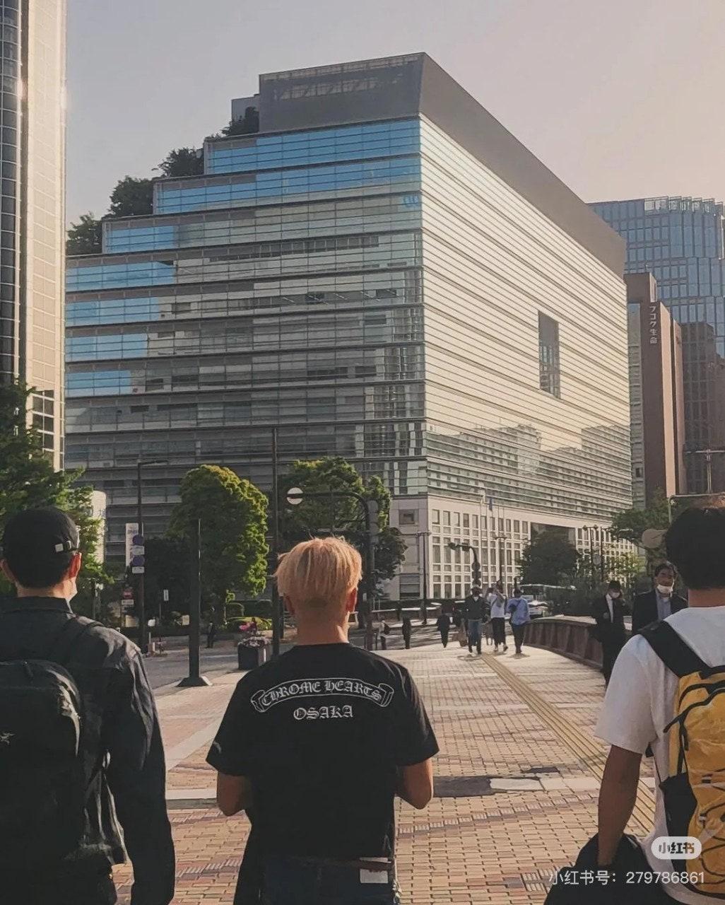 크롬하츠 일본 한정 프린트 반팔 (정품급 해외배송)