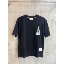 톰브라운 닷 자수 반팔 (국내배송)