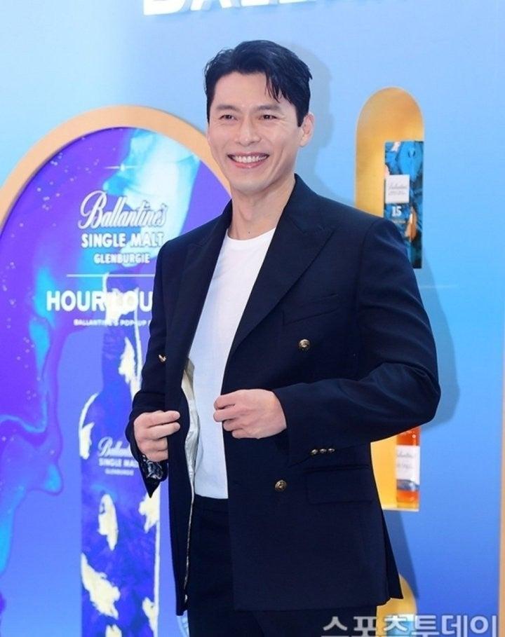 톰브라운 더블 클레식 싱글자켓 (국내배송)