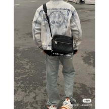 루이비통 LV 아웃도어 더블 레이어 메신저 백 (해외배송)