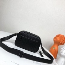 보테가베네타 크로스바디 백 (해외배송)