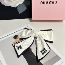 미우미우 리본 빈티지 헤어핀 (해외배송)