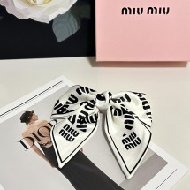 미우미우 리본 빈티지 헤어핀 (해외배송)