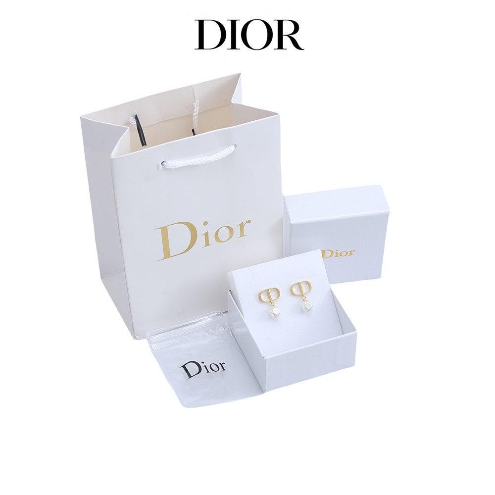 디올 CD 진주 귀걸이 (국내배송)