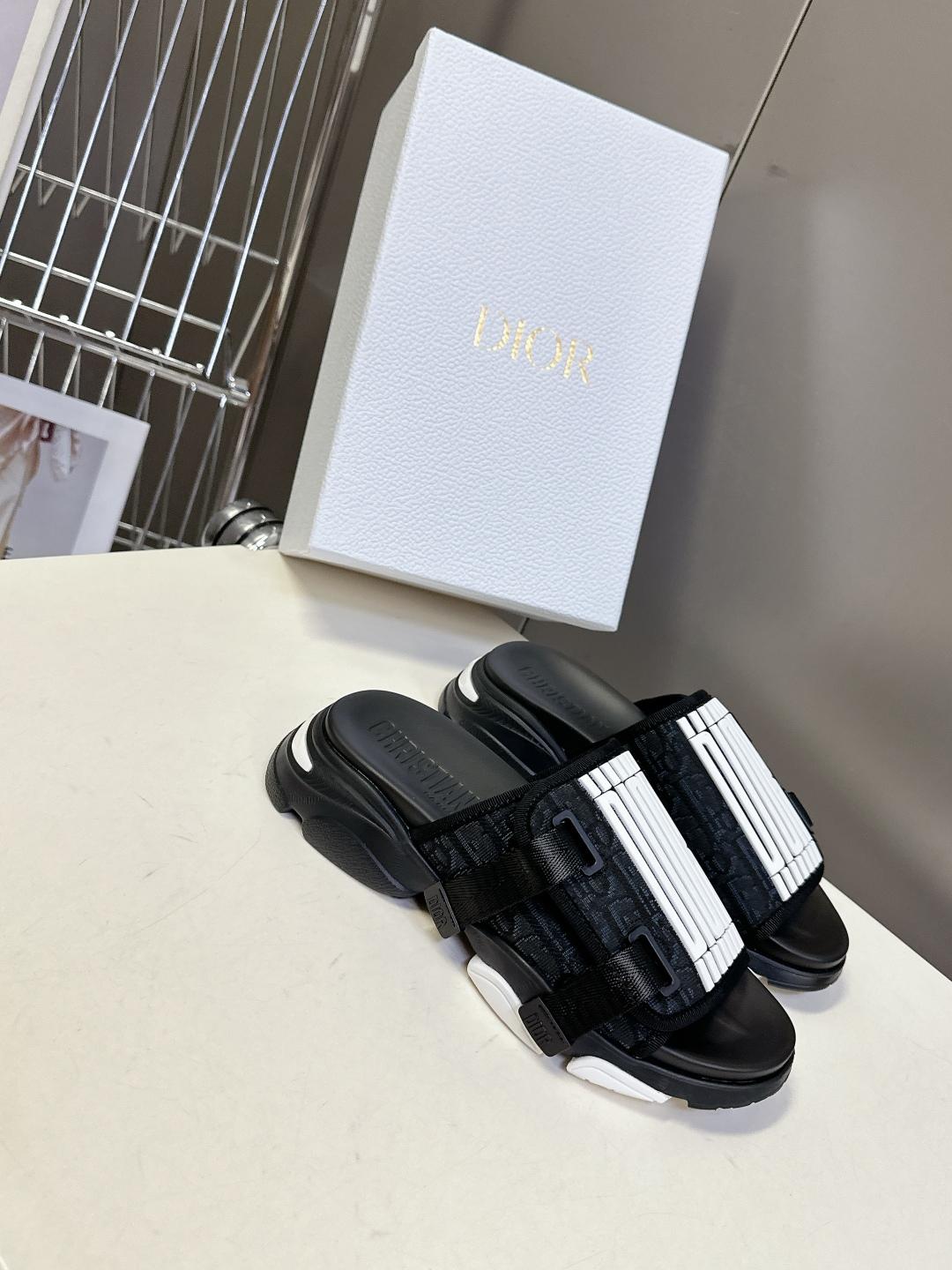 디올 클래식 벨크로 슬리퍼 (해외배송)